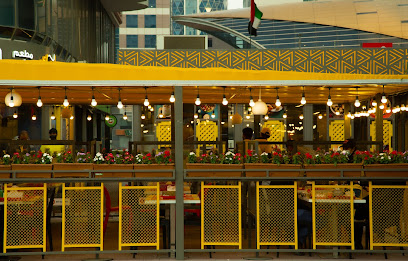 مطعم وكافيه لبيك - طريق الشيخ زايد - الشارقة - +971 4 340 8889