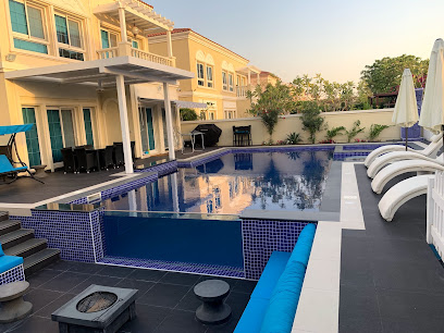 عمل حمامات السباحة - الشارقة - +971 50 268 6800