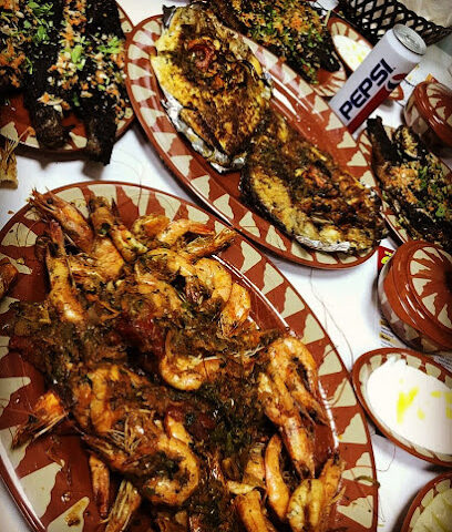 مطعم اللؤلؤة للمأكولات البحرية - الشارقة - +971 50 757 9226