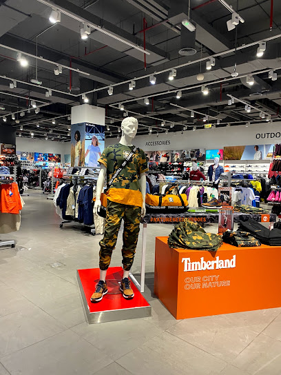 سن اند ساند سبورتس - United Arab Emirates|Dubai|Mirdif City Centre Mall - Sheikh Mohammed Bin Zayed Rd|First Floor