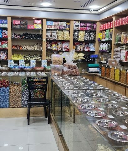 سوق المرفأ جزر دبي - أم القيوين - +971 4 777 9500