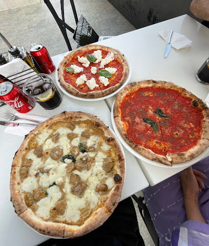 روسوفيفو بيتزا ارتيسان - الشارقة - +971 4 427 2477