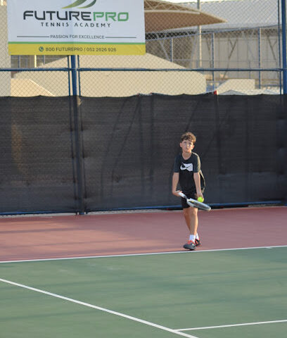 أكاديمية فيوتشر برو للتنس - كينجز البرشاء - الشارقة - +971 52 262 6926