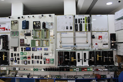 ويفلينك ذ م م - الشارقة - +971 4 223 3970