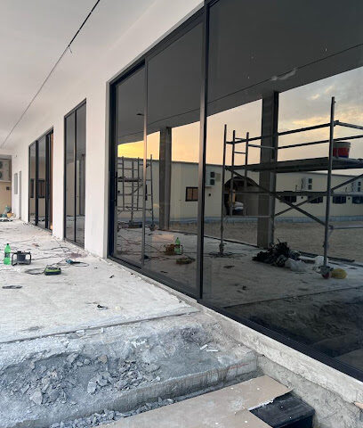 الأبتكار للألمنيوم والزجاج - أم القيوين - +971 54 768 8682