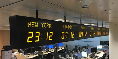 حول العالم للساعات والهدايا - أم القيوين - +971 50 880 1569