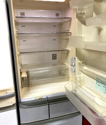 فريق الالكترونيات التجارية فرع 1 - أم القيوين - +971 50 809 5656