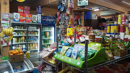 سوبر ماركت الريفيرا - الشارقة - +971 6 559 6112