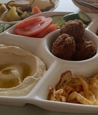 مطعم ابو النواس - الشارقة - +971 2 642 2322