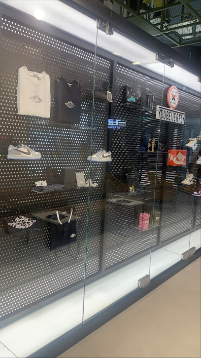 Youbetterfly أبو ظبي - United Arab Emirates|Abu Dhabi|Khalifa Bin Zayed The First St|World Trade Center Tower T1