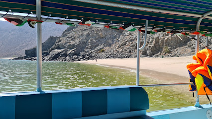 شاطئ القلقلى - الشارقة -