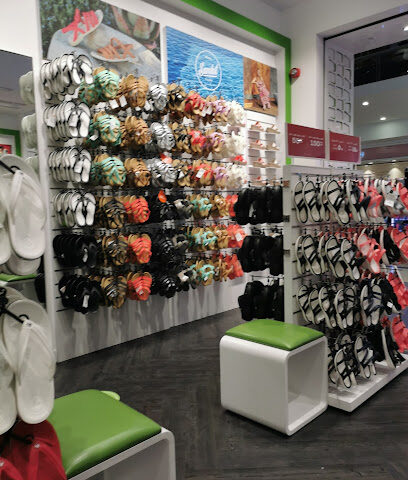 كروكس - الشارقة - +971 4 431 6587