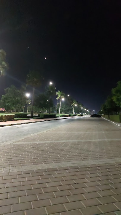 منطقة عامة للمشي وركوب الدراجات - United Arab Emirates|Nad Al Sili - Ras al Khaimah|Al Shuhada' Rd|MQGF+J56