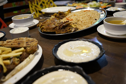 مطعم اللد و الرملة / مطعم اللد و الرملة الشارقه - الشارقة - +971 6 567 5759