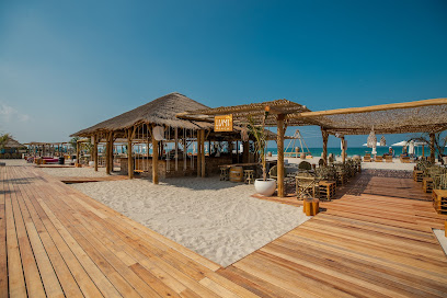 شاطئ لومي - الشارقة - +971 50 646 4427