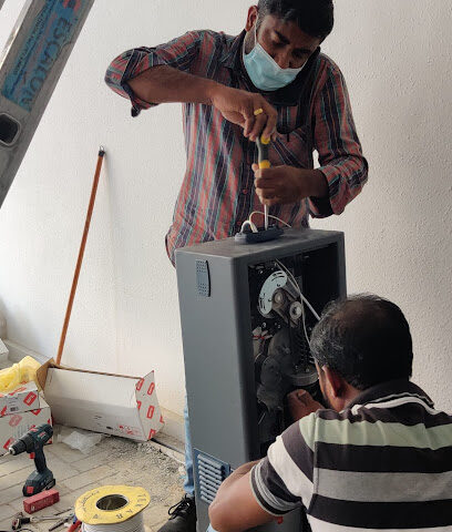 شركة سانيسوفت للخدمات الفنية ذ - الشارقة - +971 4 223 8786