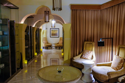 المندرة سبا - الشارقة - +971 4 501 8270