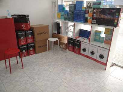 القمة للتقنيات ذ - الشارقة - +971 6 557 5400