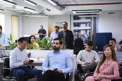 خصائص استرو - الشارقة - +971 4 563 7800