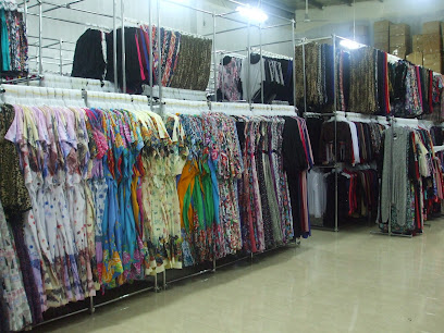 ضوء الخليج لتجارة الملابس الجاهزة - أم القيوين - +971 50 626 1872