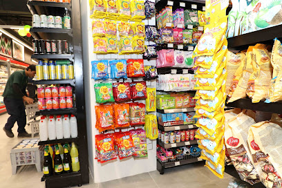 كوسكو لامار ريزيدنس الراحة - الشارقة - +971 2 585 5873