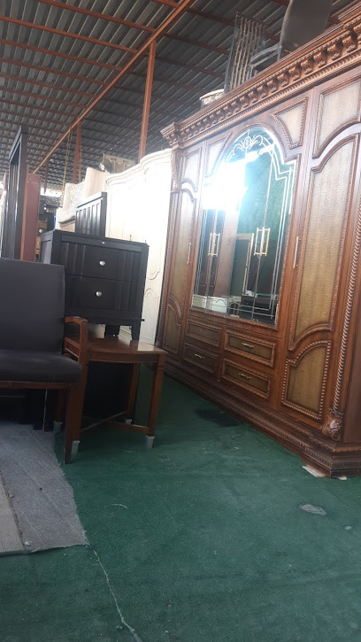 أحسان مخزن أثاث مستعمل - United Arab Emirates|Industrial Area 6 - Sharjah|Unnamed Road - Industrial AreaIndustrial|8C99+48P
