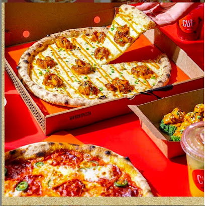 بيتزا مقطعة من نابولي - الشارقة - +971 2 546 0488