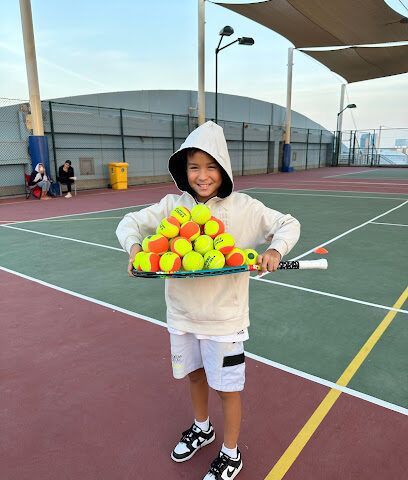 أكاديمية كاب للتنس - البرشاء جنوب - الشارقة - +971 56 836 1332