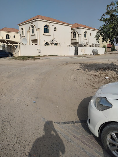 مسبح الفن الذهبي - United Arab Emirates|Al Raas - الراس 1 - Umm Al Quawain|Raas - B