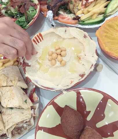 مطعم و مشاوي ذوق البنفسج - الشارقة - +971 3 733 1333