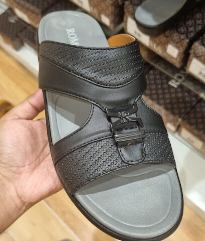 أحذية 4 Us - الشارقة - +971 6 746 4888