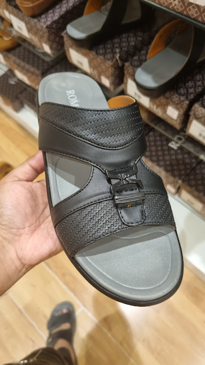 أحذية 4 Us - United Arab Emirates|Al Bustan - ليوارة 2 - Ajman|CC3W+PF8