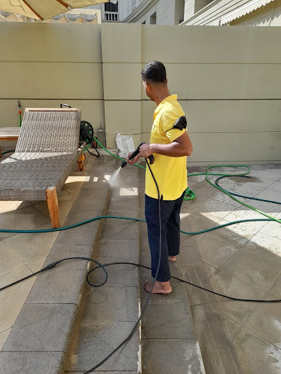 خدمات تنظيف النوافذ المتلألئة - United Arab Emirates|Business Bay - Dubai|Floor 20 - Burj Khalifa St|Prime Business Tower