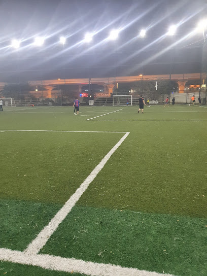 ملاعب كرة القدم الجزائية - United Arab Emirates|Hor Al Anz - Dubai|277 Salah Al Din St