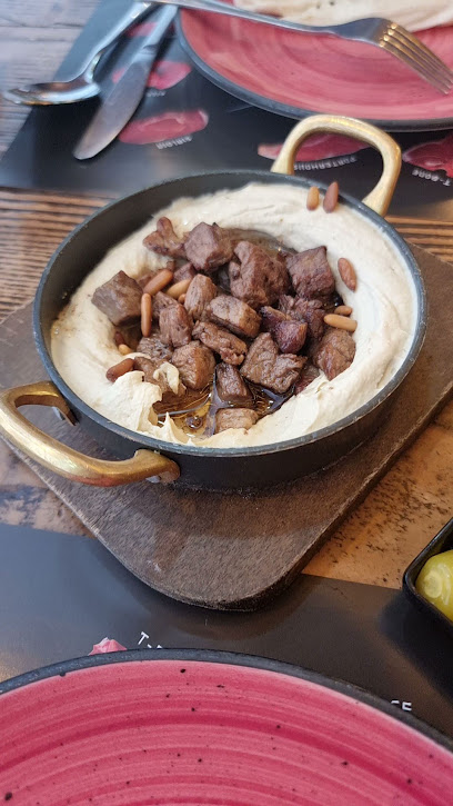 محل القصاب - United Arab Emirates|Al Satwa - Dubai|17th St|67JG+4MJ