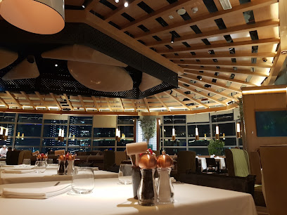 مطعم ولاونج كراب ماركت - الشارقة - +971 55 531 6679