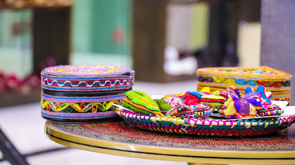 أفلام خليل بلوش - أم القيوين - +971 55 760 5410