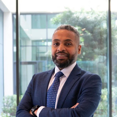 أيمن يونس - أم القيوين - +971 800 8254268