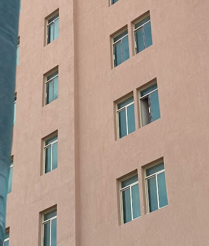 معدات التبريد J & B - أم القيوين - +971 56 246 1100