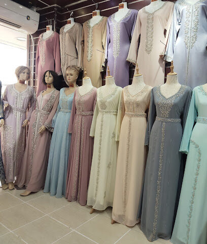 التاج الذهبي ساحة درويش - الشرق - المجرة - الشارقة - الإمارات العربية المتحدة - الشارقة - +971 52 658 5900