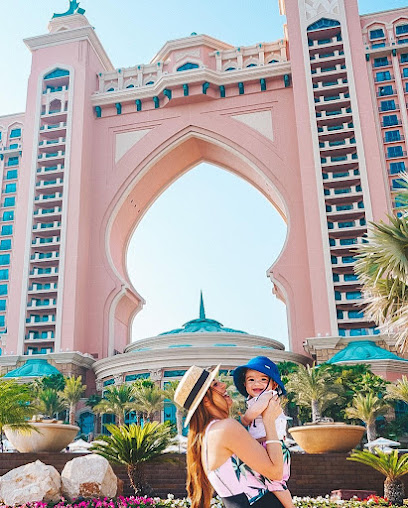وكالة السفر الفضل - United Arab Emirates|Emirates Towers - Dubai|The Tower Plaza Hotel