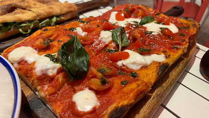 أنطونيا - الشارقة - +971 2 667 2554