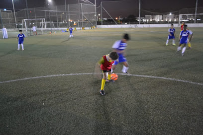 أكاديمية CF لكرة القدم ، أم القيوين - الشارقة - +971 54 484 3680