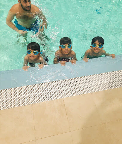 أكاديمية شارك للسباحة - الشارقة - +971 50 623 6534