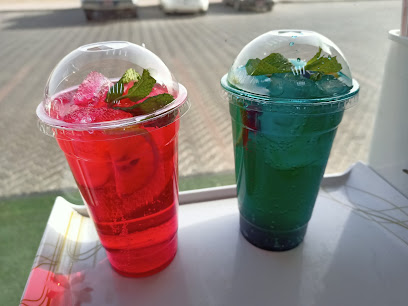 عالم البيتزا للعصائر - الشارقة - +971 3 733 3038