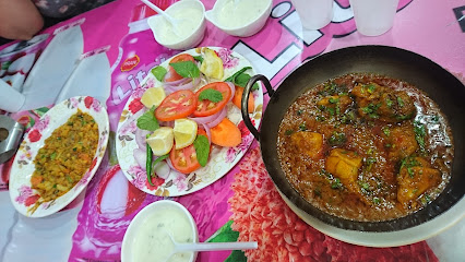 مطعم أريانا الأفغاني (مأكولات أفغانية وباكستانية) - الشارقة - +971 7 233 5202