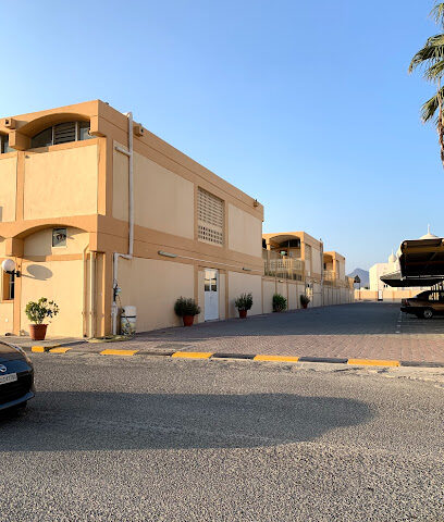 مدرسة عبدالله بن ناصر - الشارقة - +971 9 238 6725