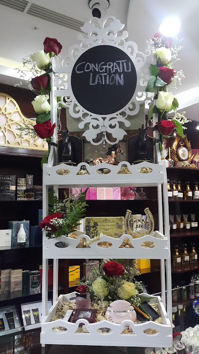 ادورا الشوكولاتة والزهور - United Arab Emirates|Al Muwaij'i - Abu Dhabi|6PFH+H43