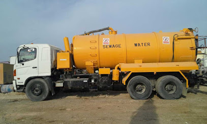 خدمات إدارة النفايات RedCubes - أم القيوين - +971 50 278 3182