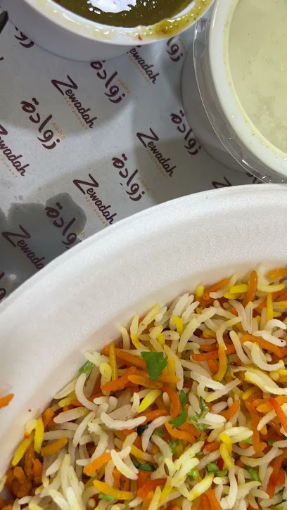 مطعم ليل ونهار رأس الخيمة - United Arab Emirates|Al Qusaidat - Ras al Khaimah|QX5J+58V